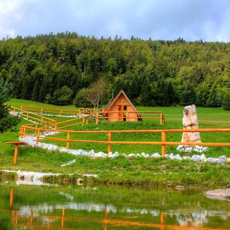 Glamping Vrhovc Hotel Zelezniki Buitenkant foto
