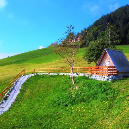 Glamping Vrhovc Hotel Zelezniki Buitenkant foto