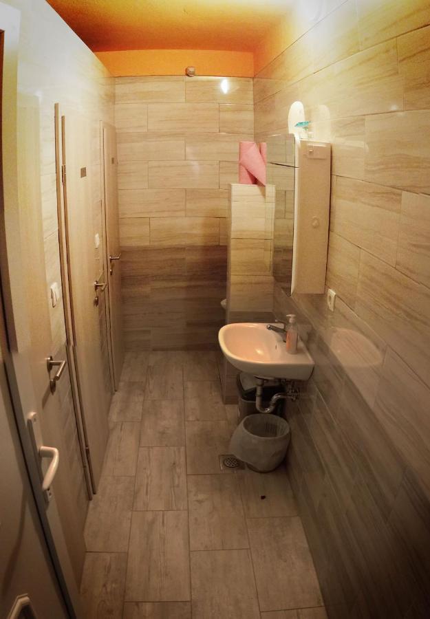 Glamping Vrhovc Hotel Zelezniki Buitenkant foto